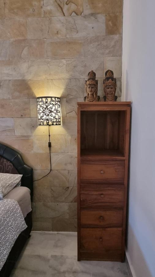 Catra Homestay Beach Apartments Candidasa Kültér fotó